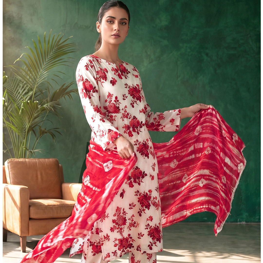 Seamless Elegance| Design 02 | The Crimson Petal Ensemble